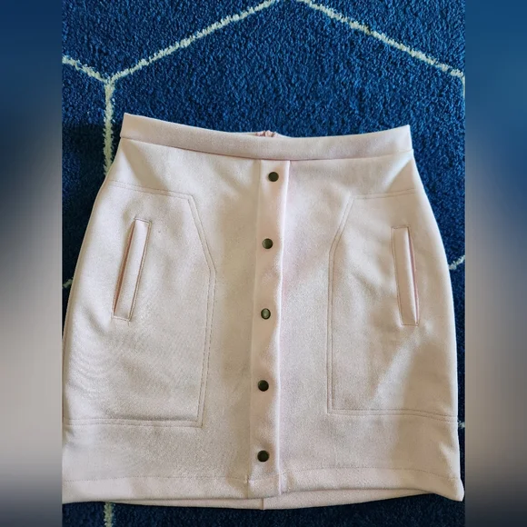 Barbie Pink Mini Skirt Size Medium - Picture 5 of 10